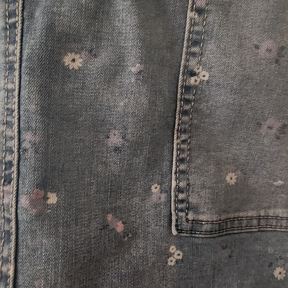 Girls flowered overalls - Picture 2 of 4